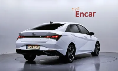 Hyundai Avante 2022, 37421 км, за 14657.99 USD