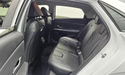 Hyundai Avante 2022, 37421 км, за 14657.99 USD - фото 11