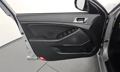 Kia K5 2015, 103229 км, за 3931.99 USD - фото 24