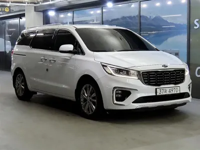 Kia Canival 2019, 94798 км, за 10569.81 USD