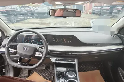 Changan Eado 2023, 16500 км, за 9723 USD - фото 11