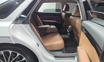 Hyundai Grandeur 2023, 125020 км, за 19209.47 USD - фото 11
