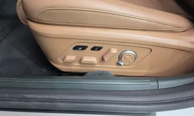 Hyundai Grandeur 2023, 125020 км, за 19209.47 USD - фото 31