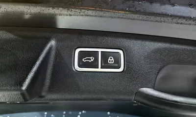 Kia Sorento 2022, 113854 км, за 16181.04 USD - фото 20