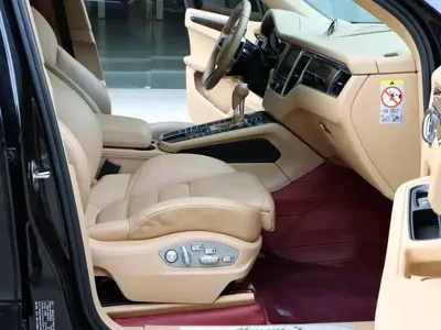Porsche Macan 2017, 90000 км, за 17480.53 USD