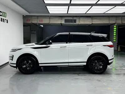Land Rover Evoque 2021, 20000 км, за 17627.67 USD - фото 7