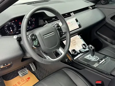 Land Rover Evoque 2021, 20000 км, за 17627.67 USD - фото 8