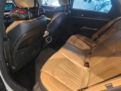 Kia K5 2022, 100000 км, за 16771.7 USD - фото 7