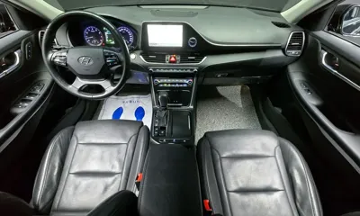 Hyundai Grandeur 2017, 140525 км, за 8913.11 USD - фото 7