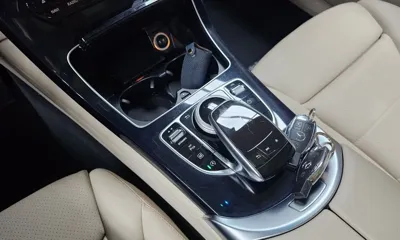 Mercedes-Benz GLC-Class 2018, 74515 км, за 16286.65 USD - фото 19