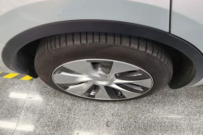Tesla Model Y 2022, 52300 км, за 27857 USD - фото 11