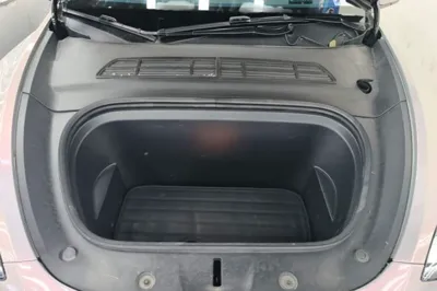 Tesla Model Y 2022, 52300 км, за 27857 USD - фото 24