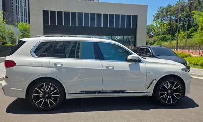 BMW X7 2022, 50000 км, за 57109.1 USD - фото 14