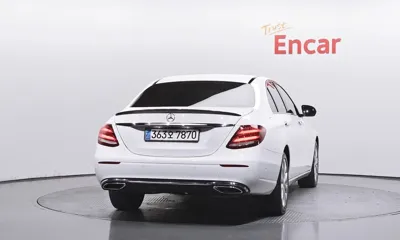 Mercedes-Benz E-Class 2018, 131743 км, за 12877.77 USD