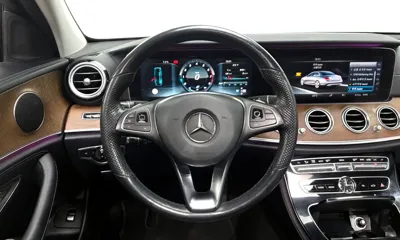 Mercedes-Benz E-Class 2017, 118694 км, за 12691.28 USD - фото 13