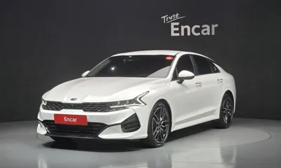Kia K5 · 2020 год