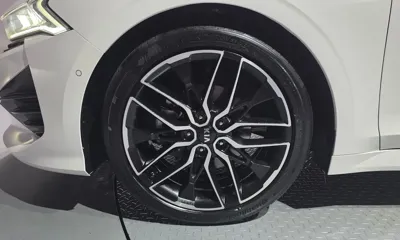 Kia K5 2020, 85730 км, за 13062.89 USD