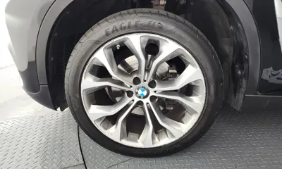 BMW X6 2018, 70416 км, за 23337.44 USD - фото 5