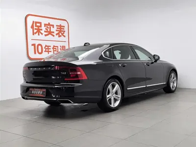 Volvo S90 2018, 94600 км, за 11609.55 USD