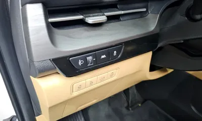 Kia Canival 2023, 25541 км, за 22474.9 USD - фото 17