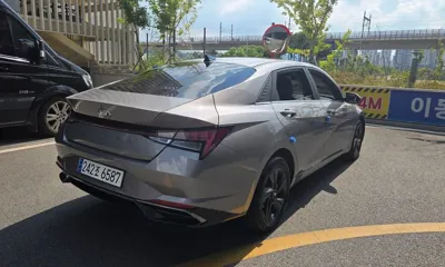 Hyundai Avante 2022, 126671 км, за 10305.89 USD
