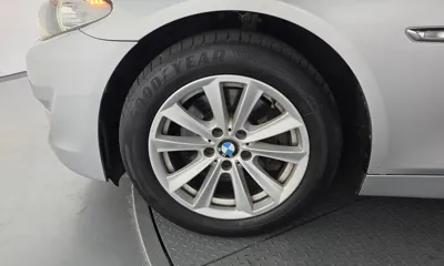 BMW 5-Series 2011, 266018 км, за 2240.88 USD