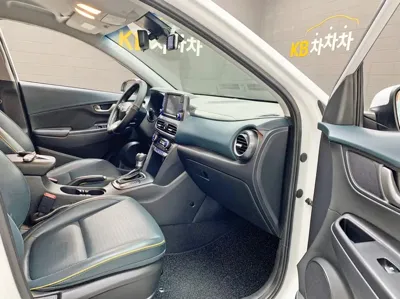 Hyundai Kona 2018, 80463 км, за 9649.47 USD - фото 14