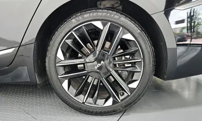 Kia K8 2025, 25005 км, за 27832.48 USD