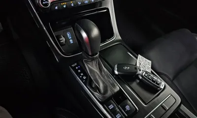 Hyundai Grandeur 2018, 75335 км, за 10412.19 USD - фото 9