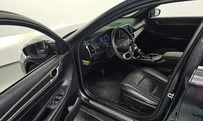 Hyundai Grandeur 2018, 75335 км, за 10412.19 USD - фото 10