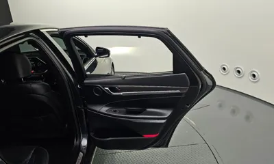 Hyundai Grandeur 2018, 75335 км, за 10412.19 USD - фото 25
