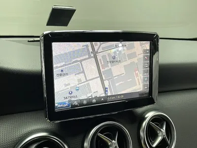 Mercedes-Benz A-Class 2015, 74785 км, за 6319.22 USD - фото 13