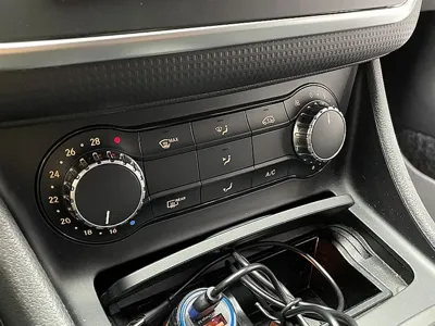 Mercedes-Benz A-Class 2015, 74785 км, за 6319.22 USD - фото 17