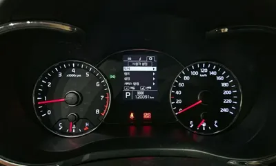 Kia K3 2014, 120091 км, за 4299.68 USD - фото 8