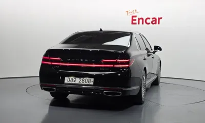 Genesis G90 2019, 221886 км, за 12676.33 USD