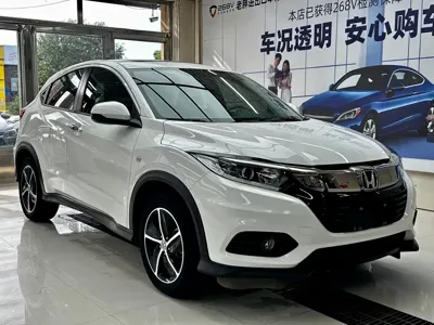 Honda Vezel 2022, 27000 км, за 14056.4 USD