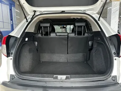 Honda Vezel 2022, 27000 км, за 14056.4 USD - фото 24