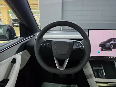 Tesla Model Y 2026, 10 км, за 48813.61 USD - фото 10