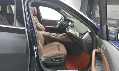 BMW X6 2022, 41287 км, за 50512.33 USD - фото 10