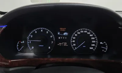 Hyundai Equus 2011, 211185 км, за 2560.06 USD - фото 8