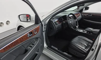 Hyundai Equus 2011, 211185 км, за 2560.06 USD - фото 12