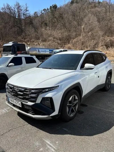 Hyundai Tucson 2025, 14903 км, за 9803.03 USD