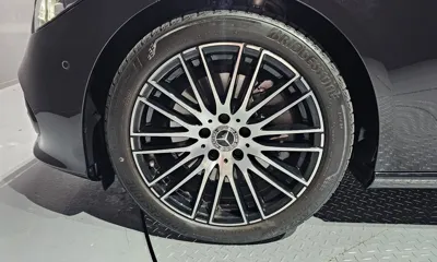 Mercedes-Benz C-Class 2024, 15741 км, за 29794.8 USD