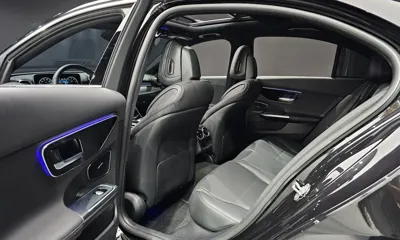 Mercedes-Benz C-Class 2024, 15741 км, за 29794.8 USD - фото 12