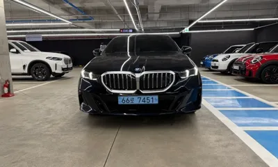 BMW i5 2024, 43000 км, за 41279.32 USD