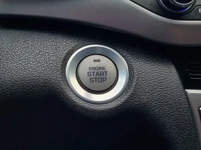 Hyundai Avante 2017, 133780 км, за 5244.85 USD - фото 12