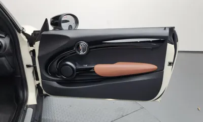MINI Cooper Convertible 2022, 104201 км, за 12817.3 USD - фото 25