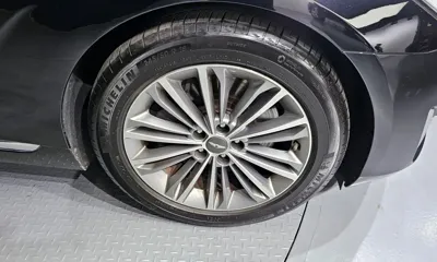 Genesis EQ900 2017, 212844 км, за 10206.07 USD