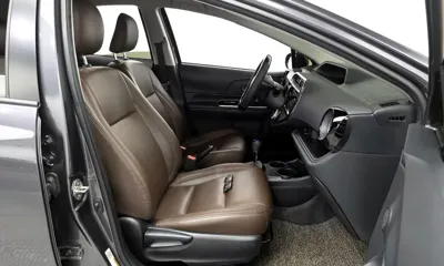 Toyota Prius 2018, 68645 км, за 8660.54 USD - фото 10