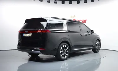 Kia Canival 2023, 126529 км, за 14267.11 USD
